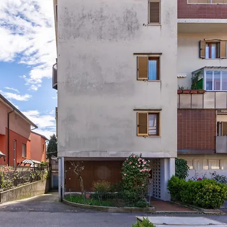 Giulia By Interhome * Luino